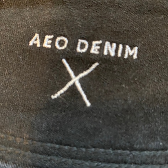 SOLD 🏷 EUC AEO Super Hi-Rise Black Jegging - Picture 6 of 7